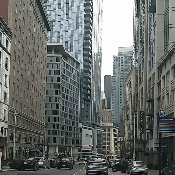 Meet your Posher, Oraldo - Picture 4 of 12